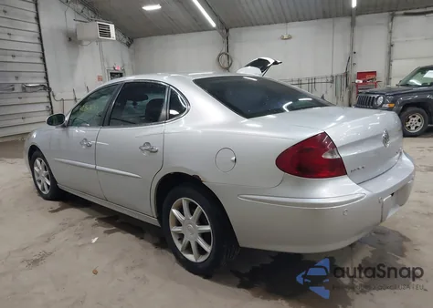 2005 Buick Lacrosse Cxs z USA, uszkodzony, nr VIN 2G4WE567151344201